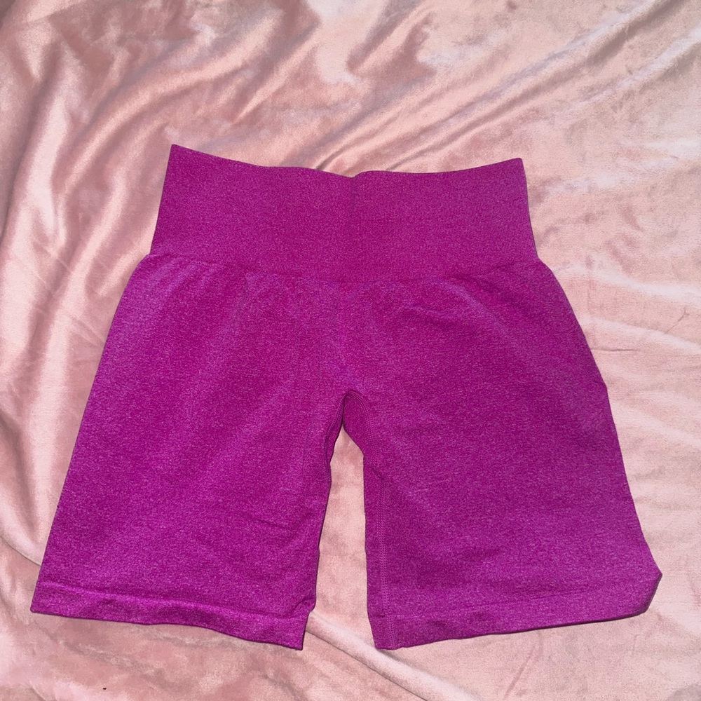 NVGTN (new) Maui Pro Seamless shorts
